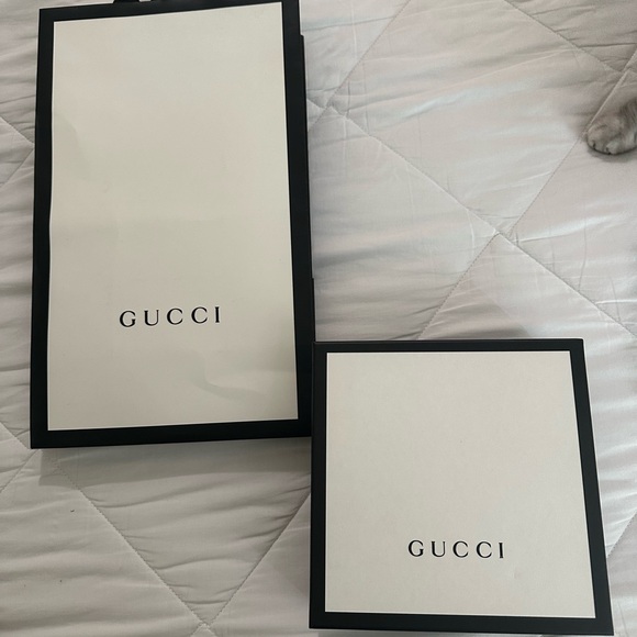 Gucci Reversible GG Supreme Belt - Picture 3 of 3